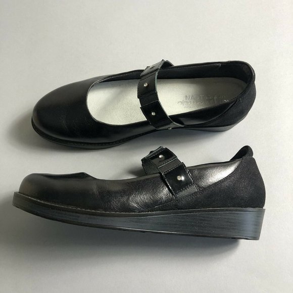 Naot Shoes - Naot Honesty Black Leather Mary Jane Shoes // NEW